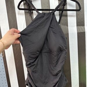 2X Embrace Your Curves' by Miracle Brand black Swimsuit Women’s Plus Size